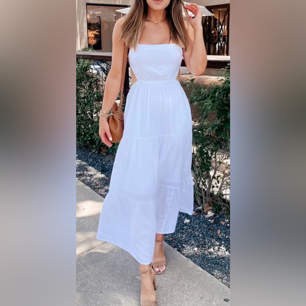 Abercrombie & Fitch White Maxi Dress - Picture 2 of 6